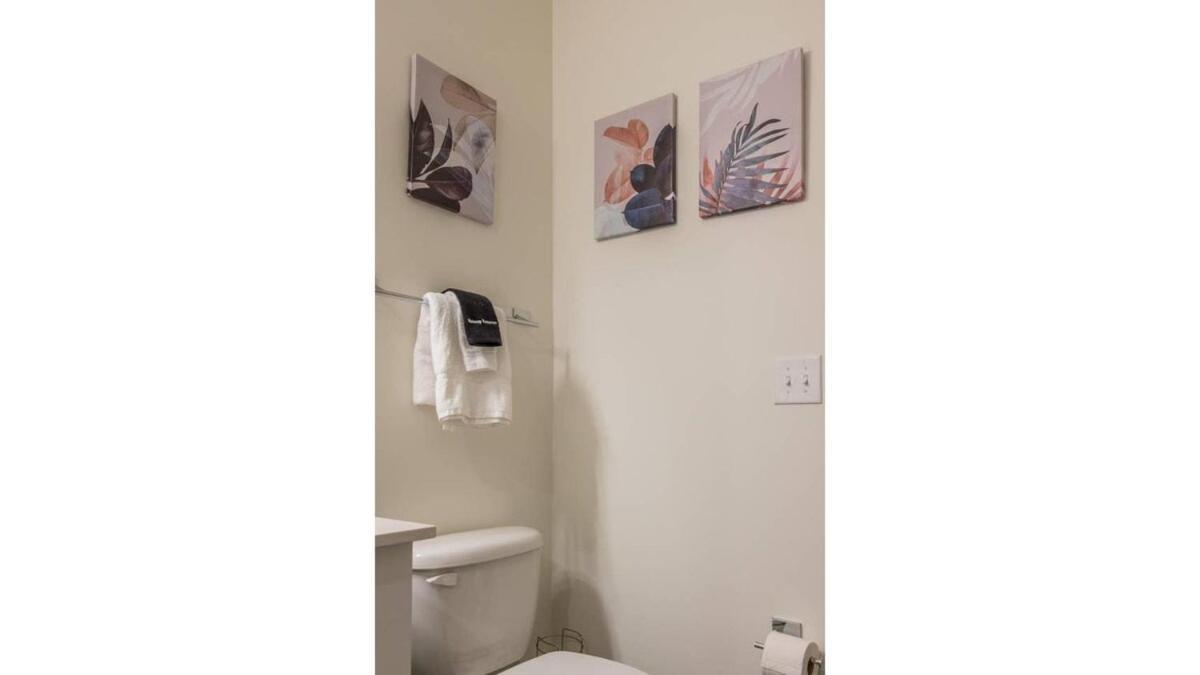 Stunning Nulu 1Br Cozysuites 03 Louisville Exterior photo
