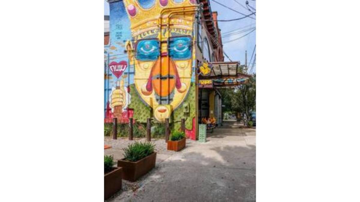 Stunning Nulu 1Br Cozysuites 03 Louisville Exterior photo